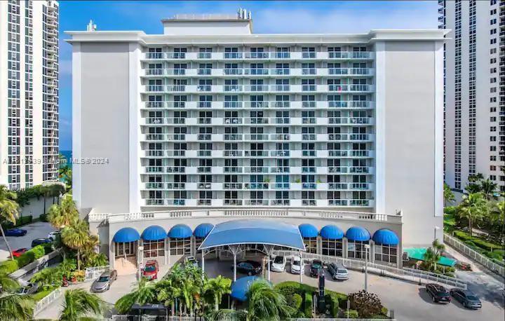 Photo of 19201 Collins Ave,  #1143, Sunny Isles Beach, Florida, 33160 - 
