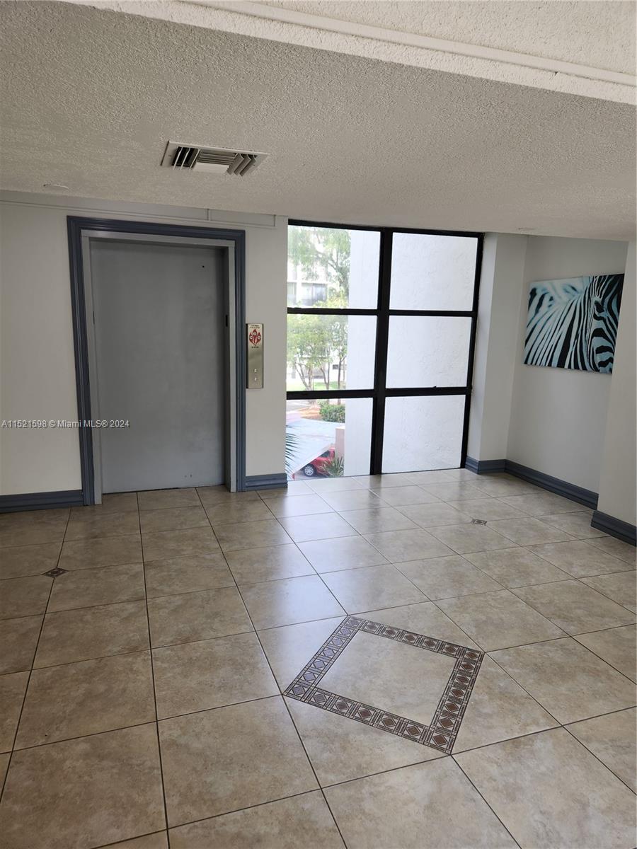 17011 Bay Rd 303 Plaza of the Americas, Condos for Sale and Rent in