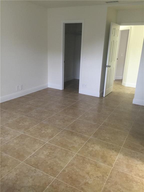 Ver detalles / 0 6800 sq. ft. $ 2025-12-23 0 foto