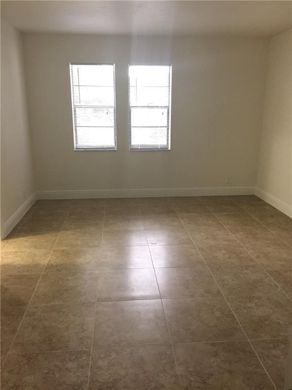 Ver detalles / 0 6800 sq. ft. $ 2025-12-23 0 foto