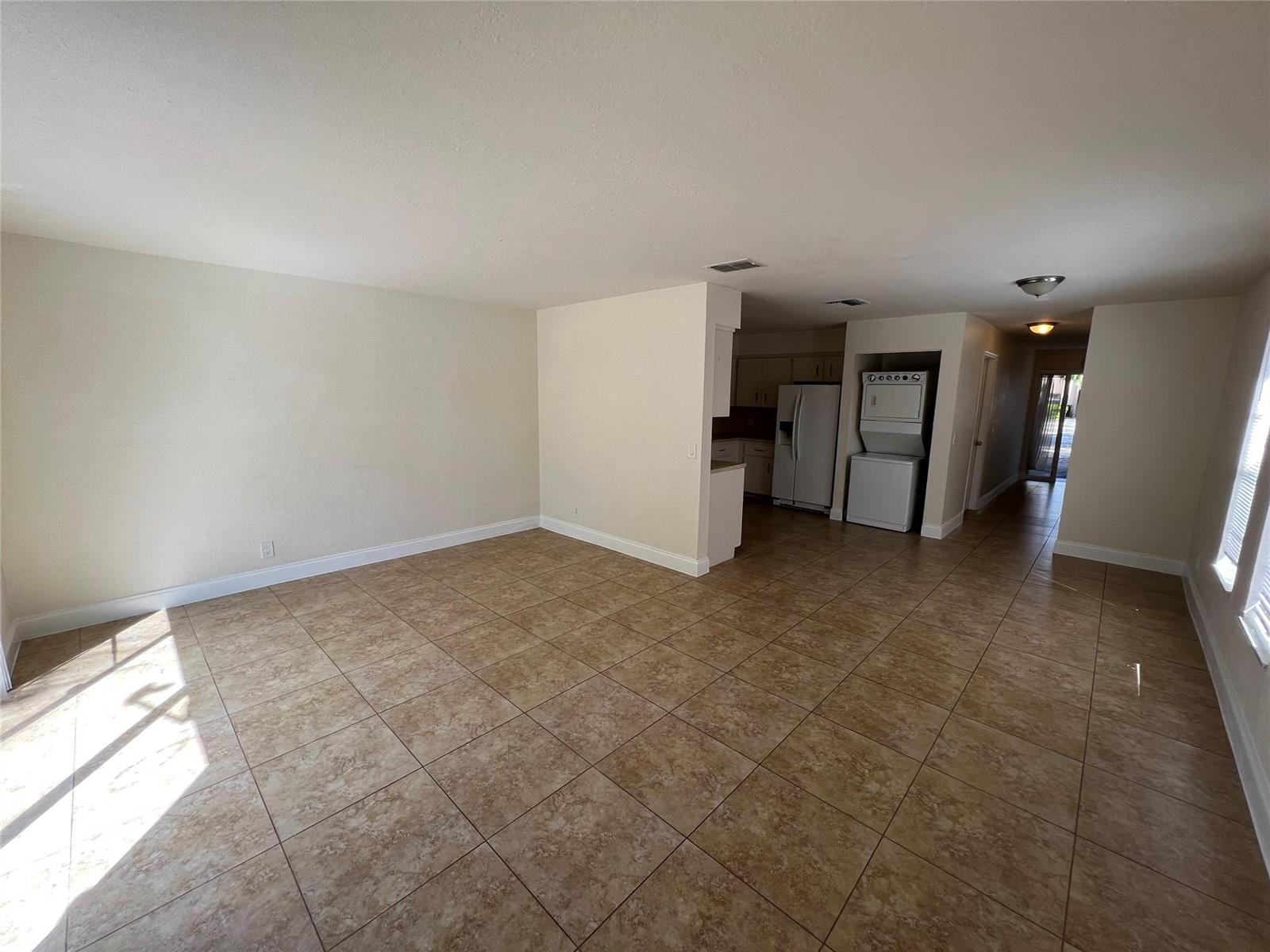 Ver detalles / 0 6800 sq. ft. $ 2025-12-23 0 foto
