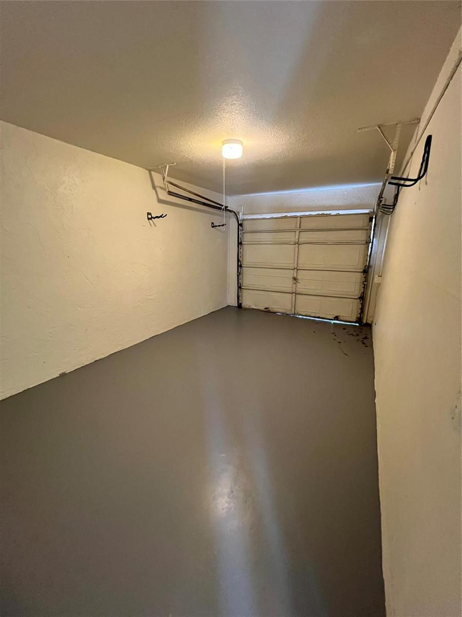 Ver detalles / 0 6800 sq. ft. $ 2025-12-23 0 foto