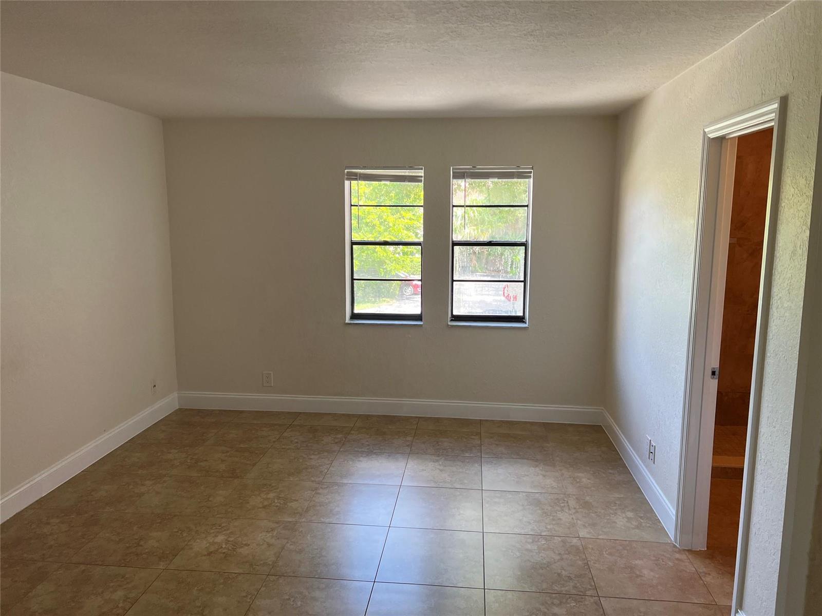 Ver detalles / 0 6800 sq. ft. $ 2025-12-23 0 foto