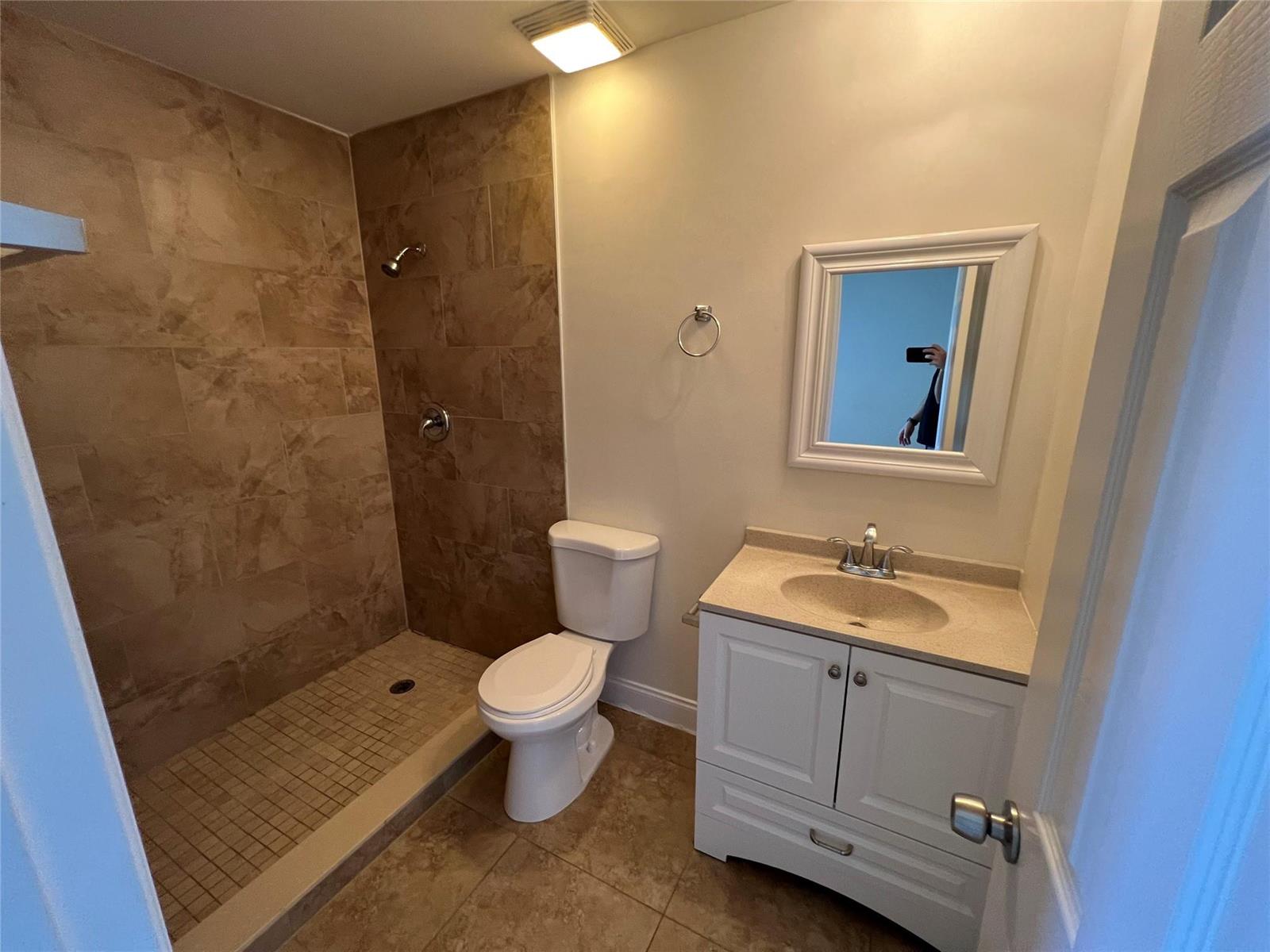 Ver detalles / 0 6800 sq. ft. $ 2025-12-23 0 foto