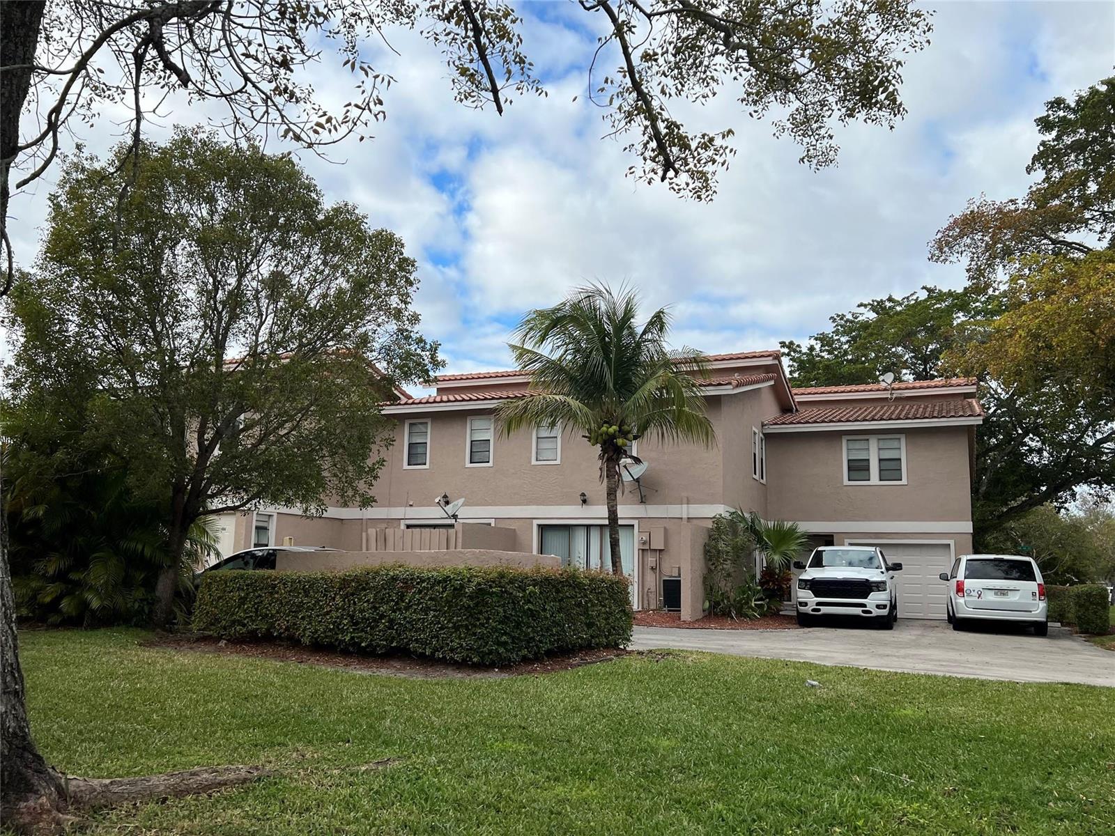 Ver detalles / 0 6800 sq. ft. $ 2025-12-23 0 foto