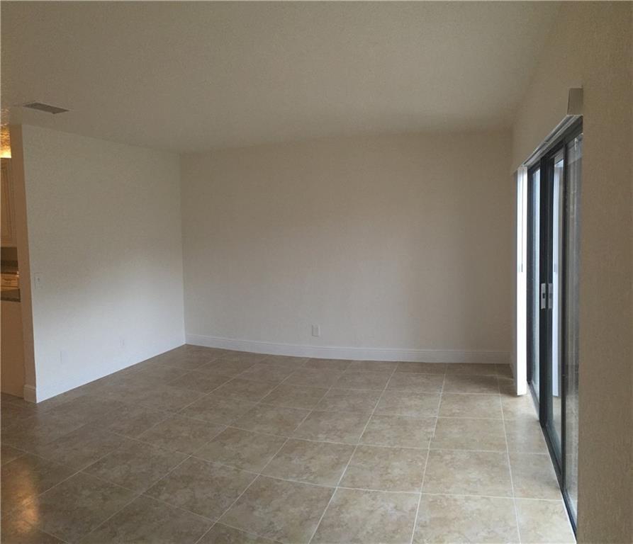 Ver detalles / 0 6800 sq. ft. $ 2025-12-23 0 foto