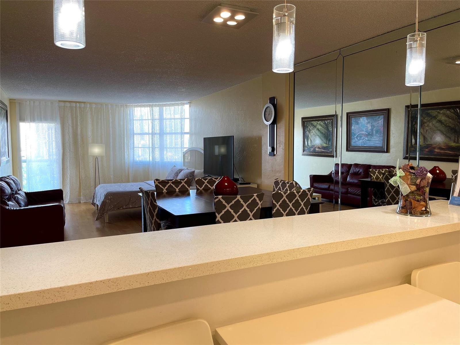   / 0 13785 sq. ft. $ 2026-06-21 0 foto