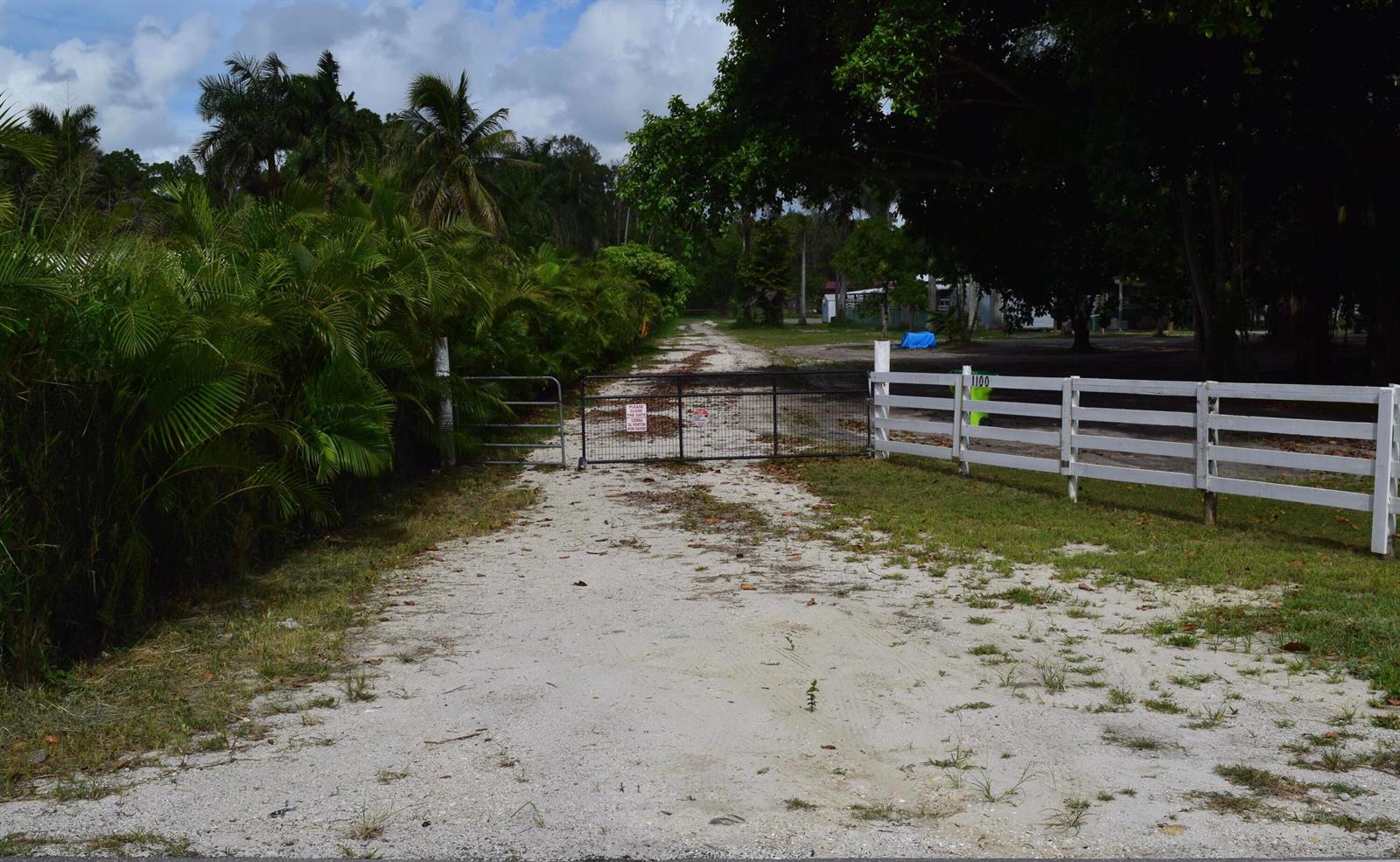   / 0  sq. ft. $ 2025-07-18 0 foto