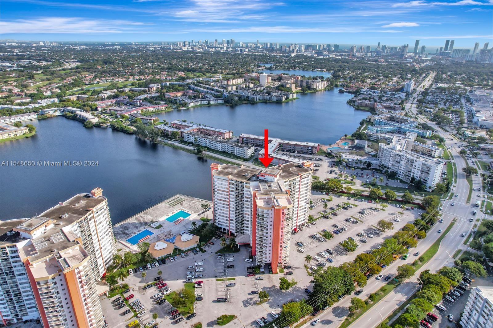 Ver detalles 1101W 1 / 1 801 sq. ft. $ 2024-09-18 0 foto