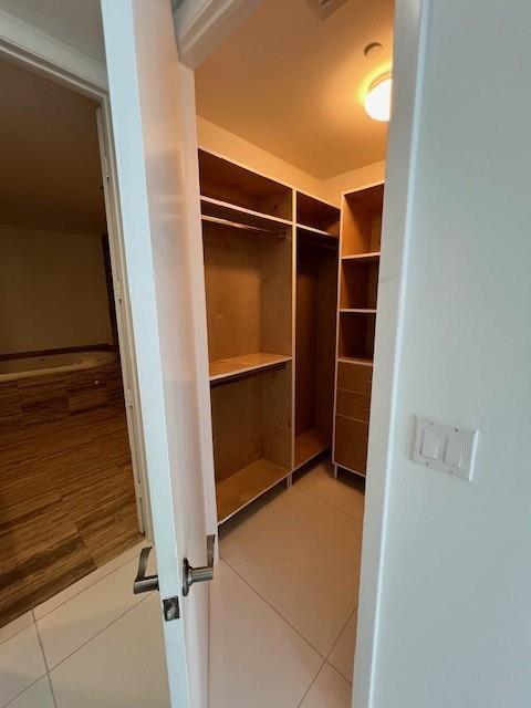 Ver detalles 502 3 / 1979 sq. ft. $ 2026-05-11 0 foto