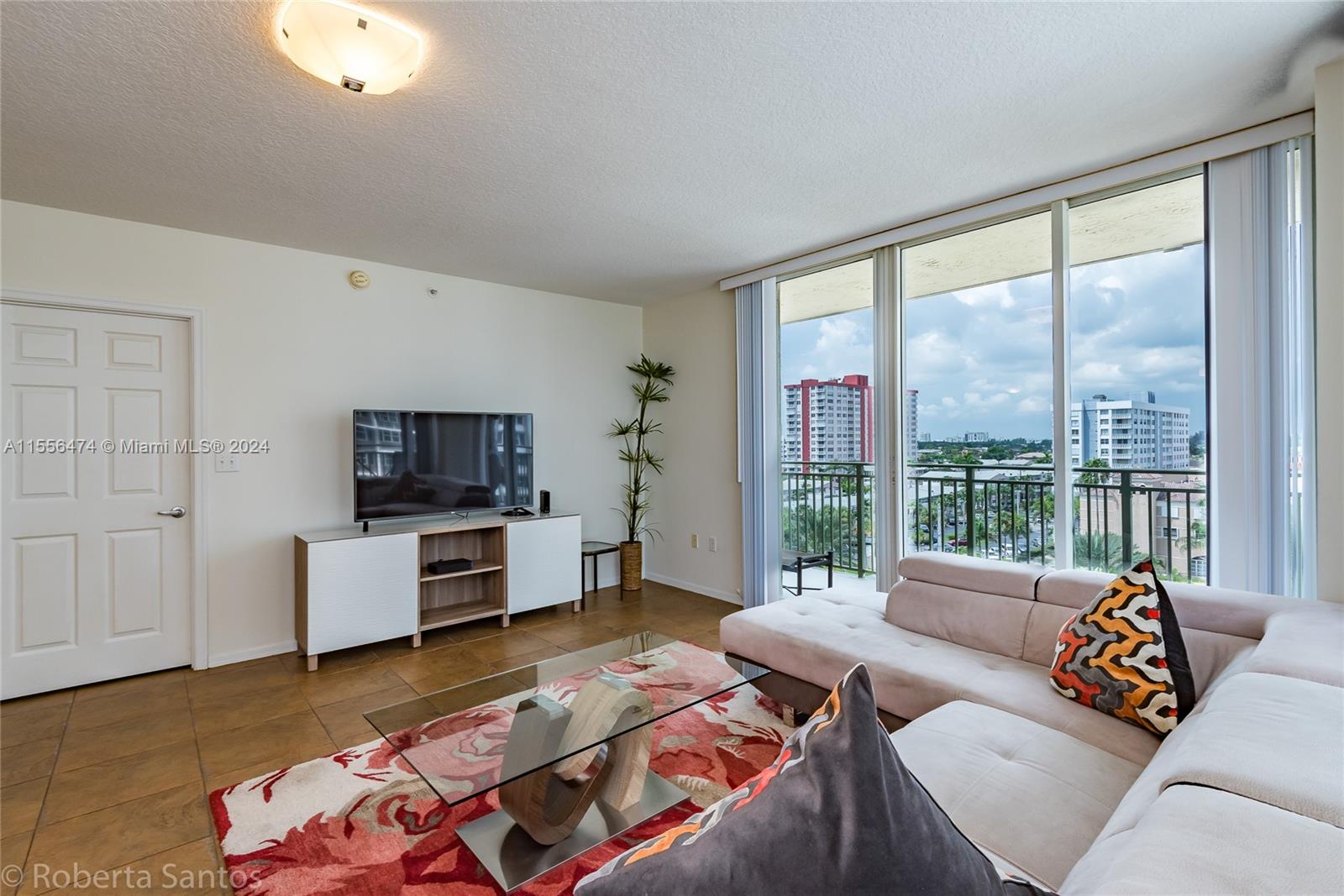 Photo of 2080 Ocean Dr #602, Hallandale Beach, Florida, 33009 -