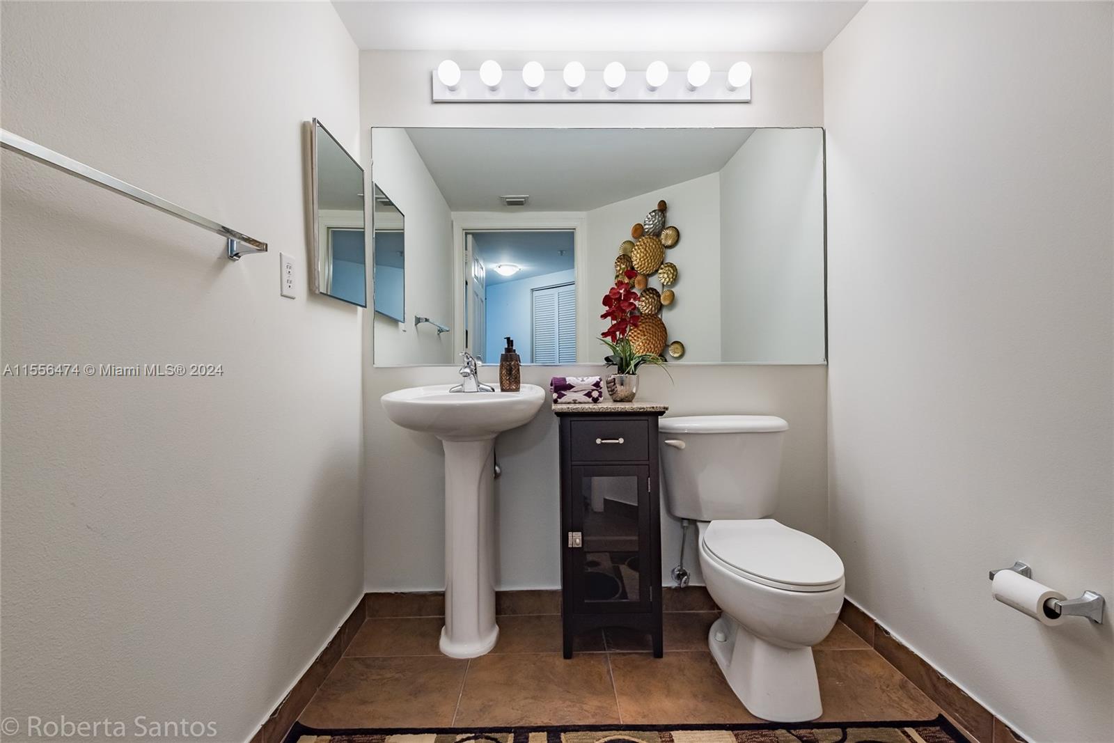 Photo of 2080 Ocean Dr #602, Hallandale Beach, Florida, 33009 -