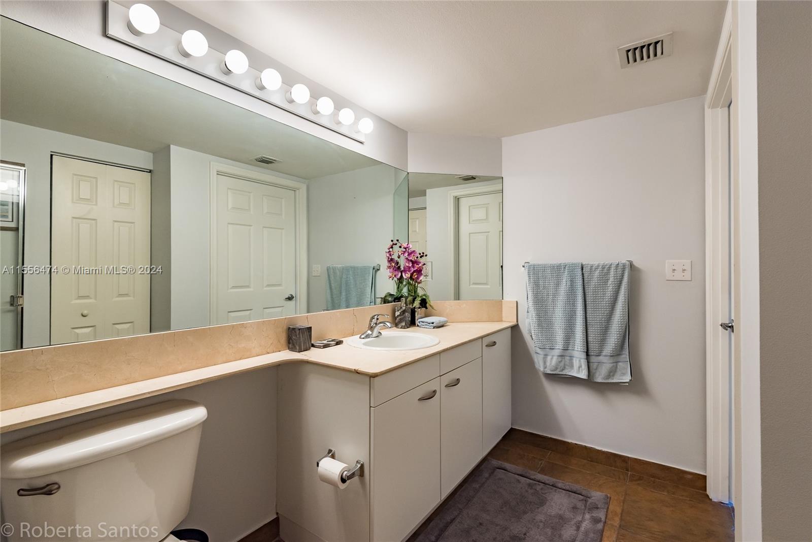 Photo of 2080 Ocean Dr #602, Hallandale Beach, Florida, 33009 -