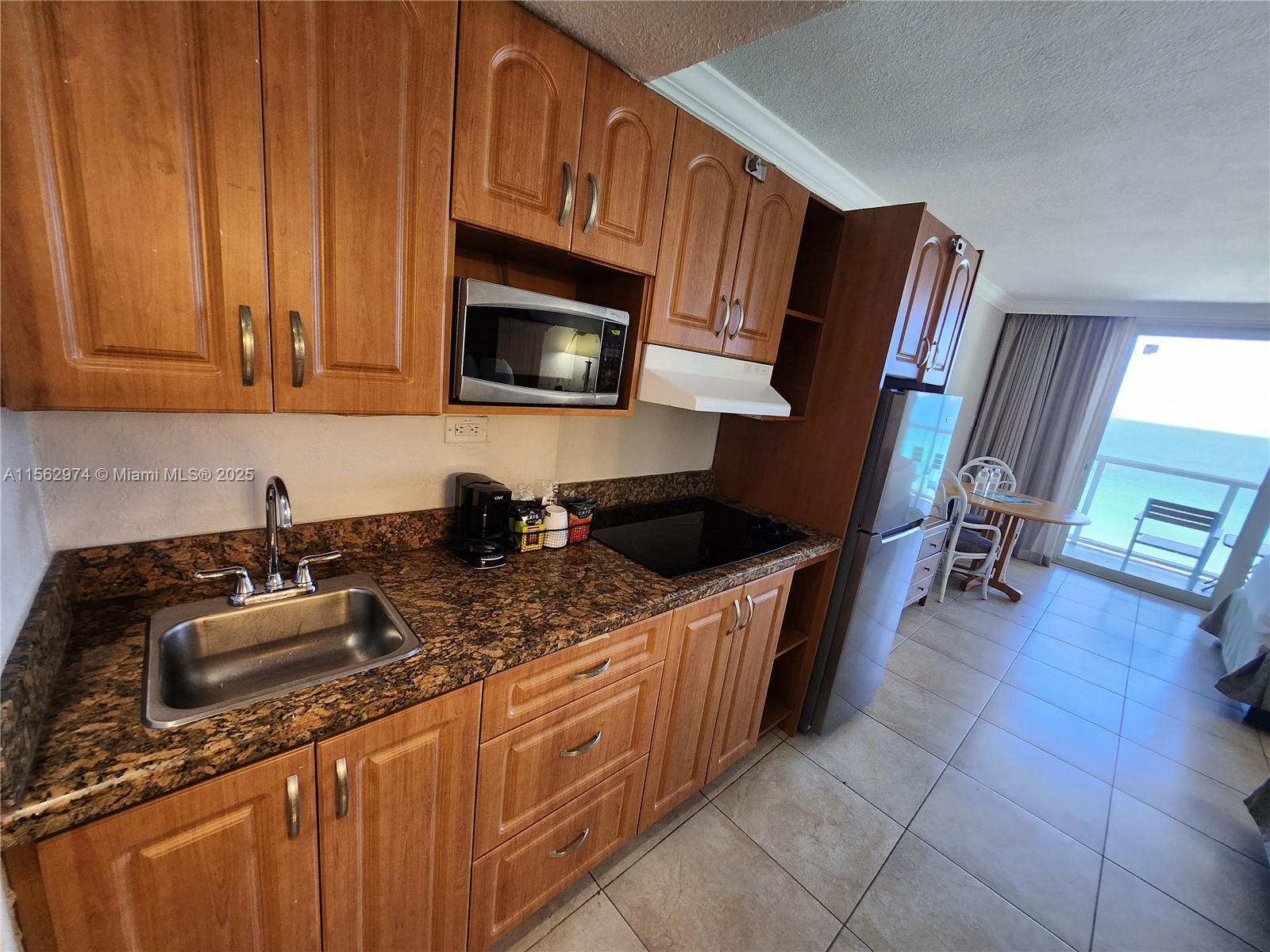 Photo of 19201 Collins Ave #846, Sunny Isles Beach, Florida, 33160 -