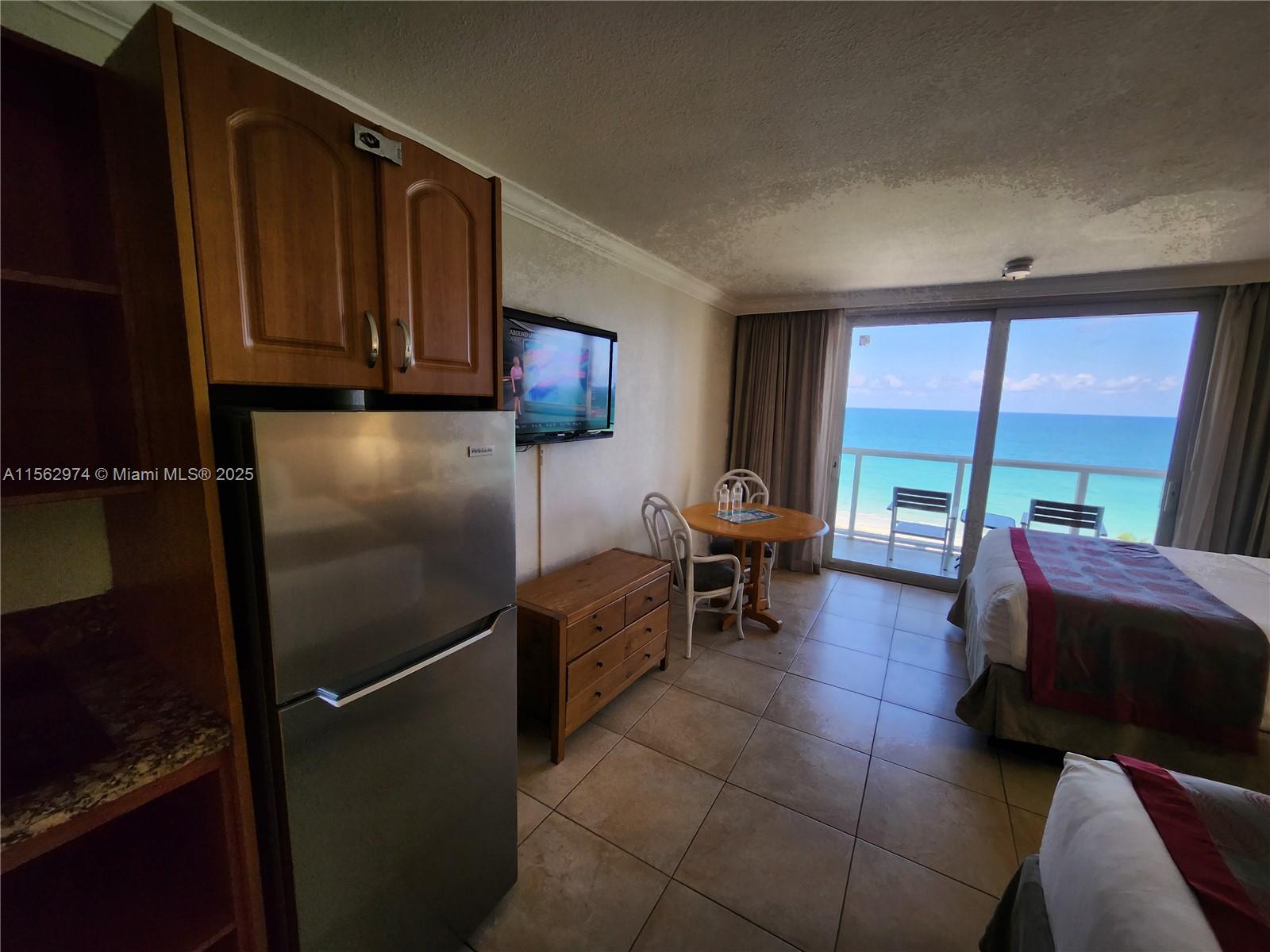 Photo of 19201 Collins Ave #846, Sunny Isles Beach, Florida, 33160 -