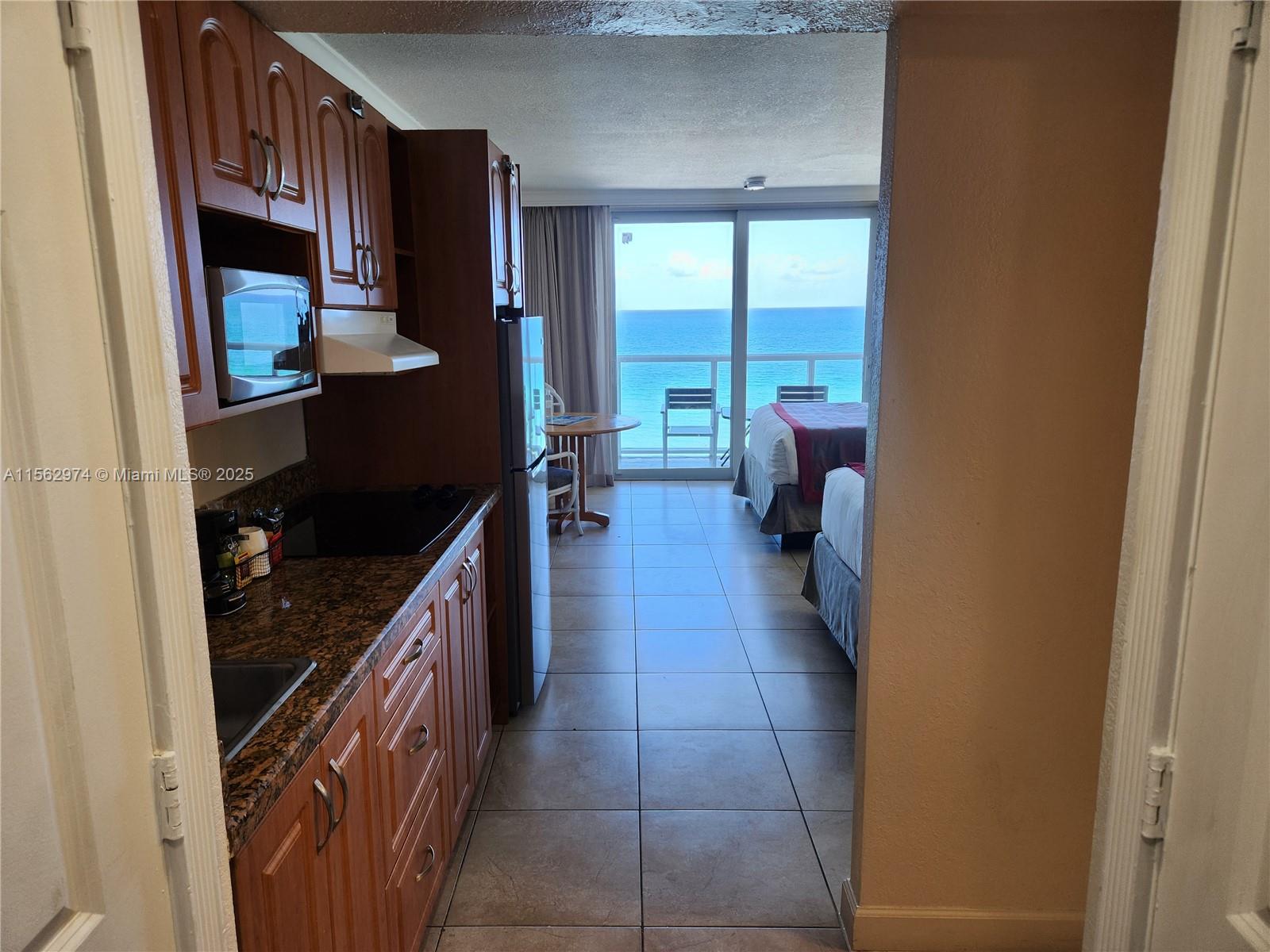 Photo of 19201 Collins Ave #846, Sunny Isles Beach, Florida, 33160 -