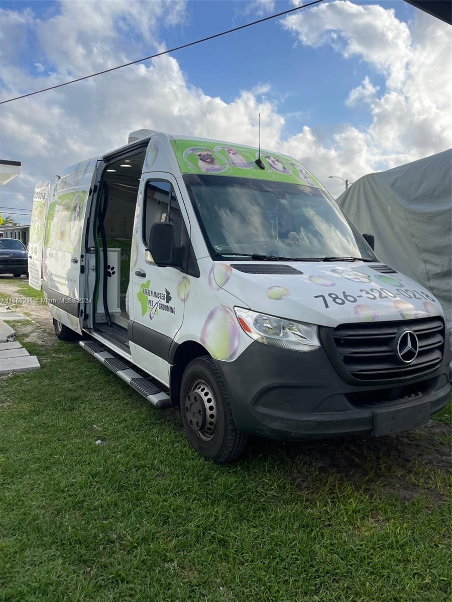 See details / sq. ft. $ 2024-04-15 0 Photo