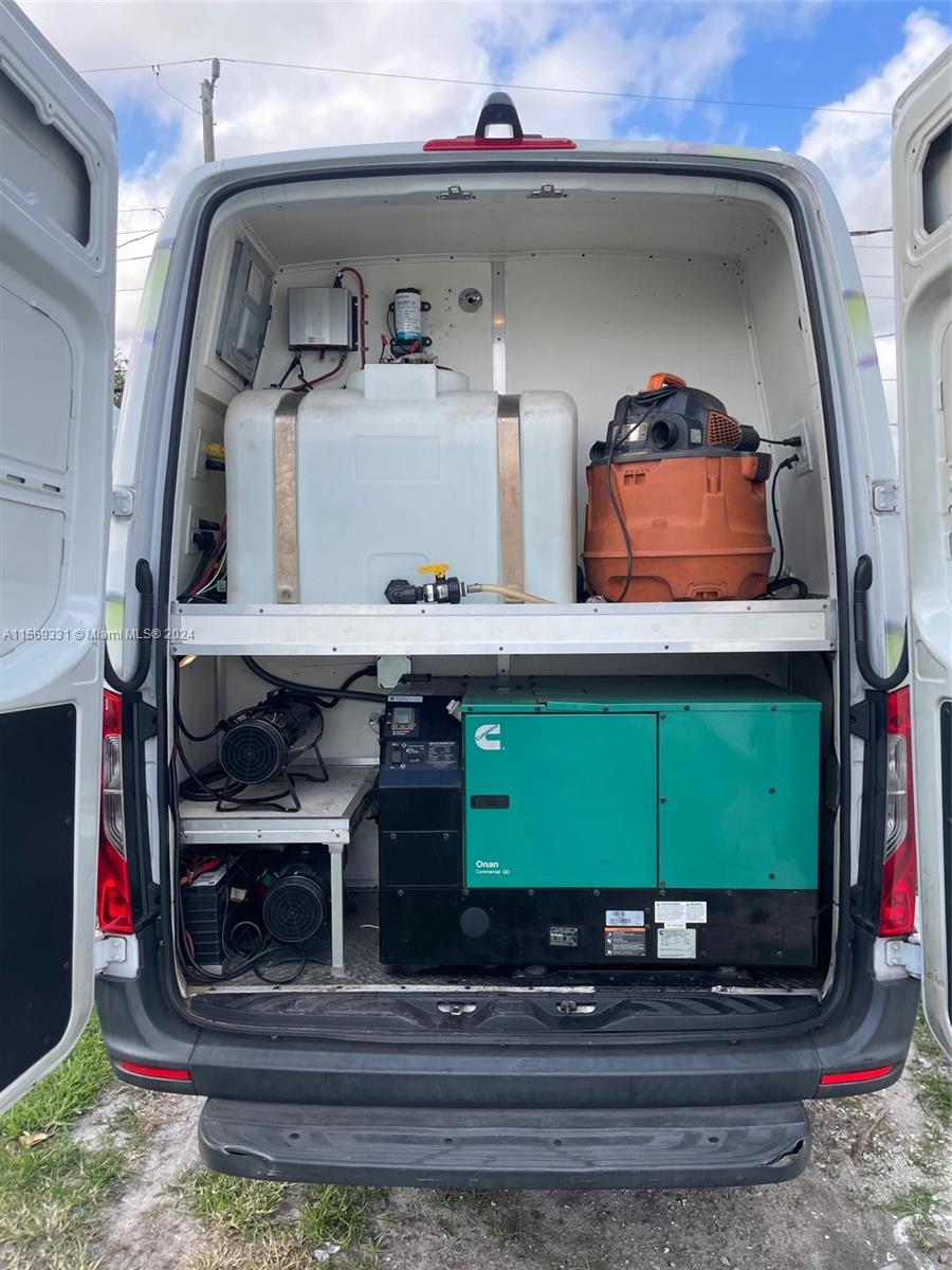 See details / sq. ft. $ 2024-04-15 0 Photo