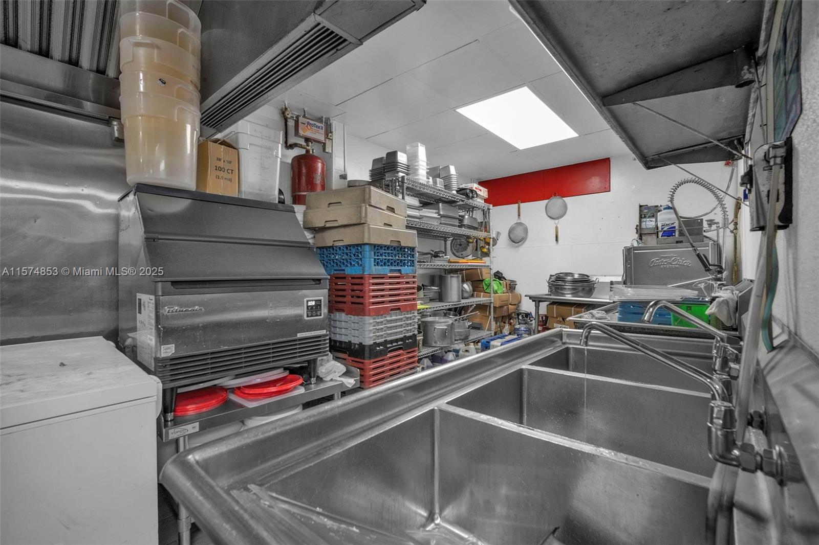 See details / sq. ft. $ 2025-07-21 0 Photo
