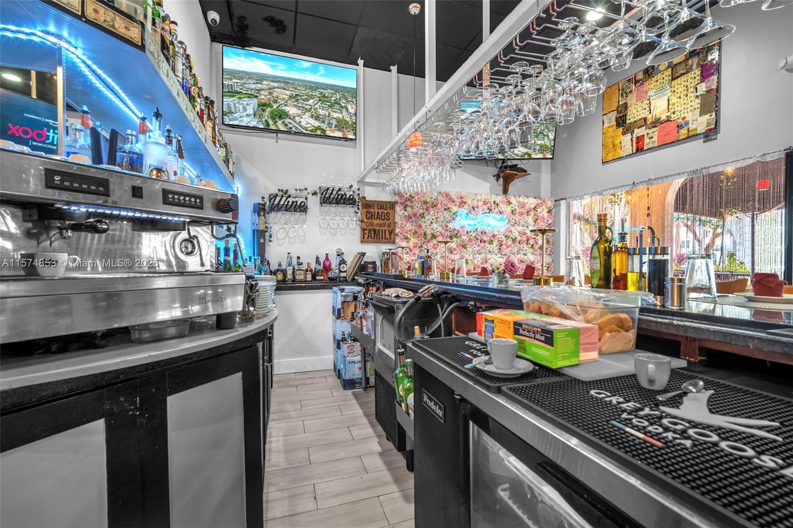 See details / sq. ft. $ 2025-07-21 0 Photo