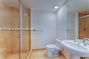 See details 3001 3 / 3 2065 sq. ft. $ 2025-10-21 0 Photo