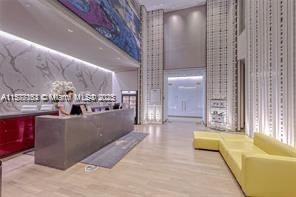 See details 3001 3 / 3 2065 sq. ft. $ 2025-10-21 0 Photo