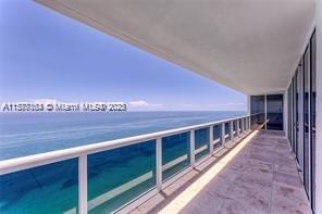 See details 3001 3 / 3 2065 sq. ft. $ 2025-10-21 0 Photo