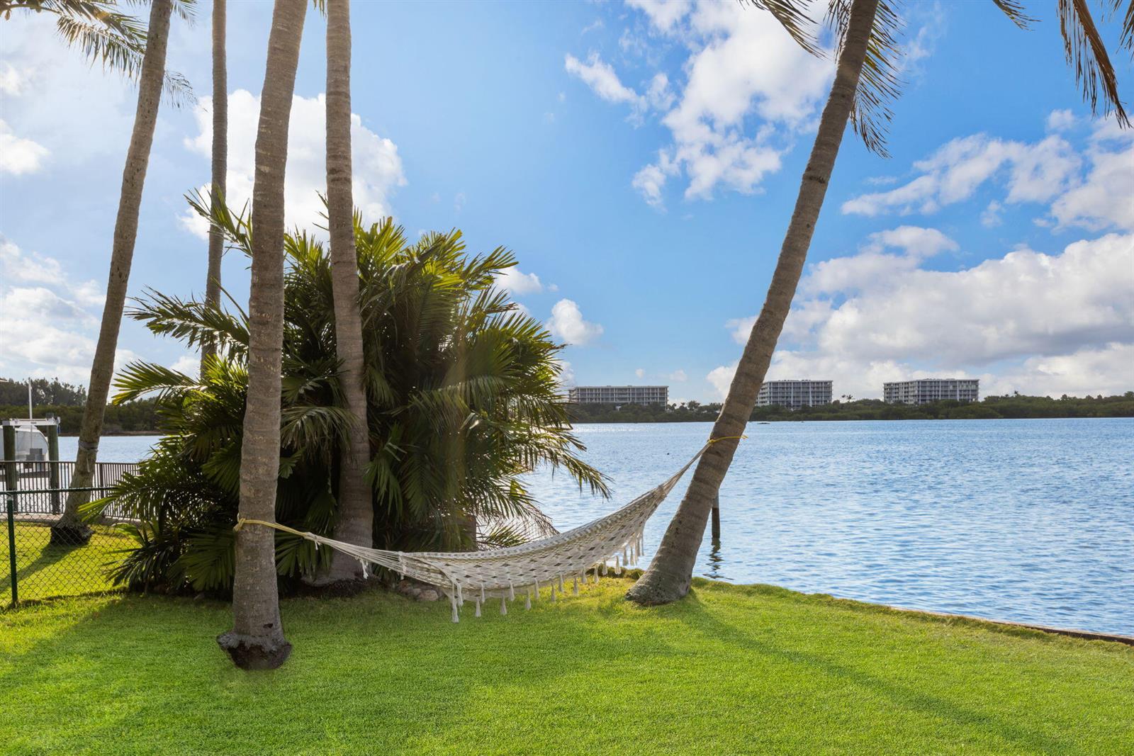   / 0  sq. ft. $ 2026-03-30 0 foto