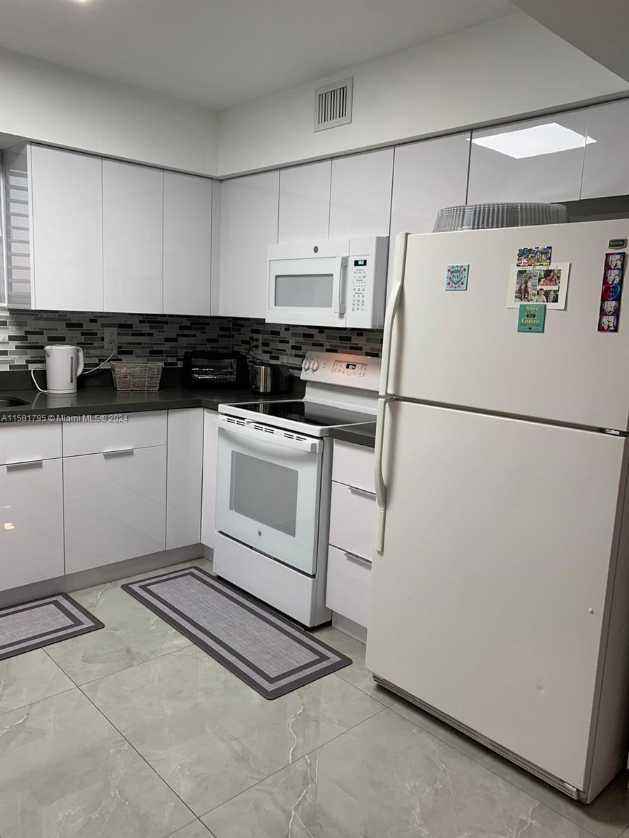 Photo of 3300 192nd St #1506, Aventura, Florida, 33180 -