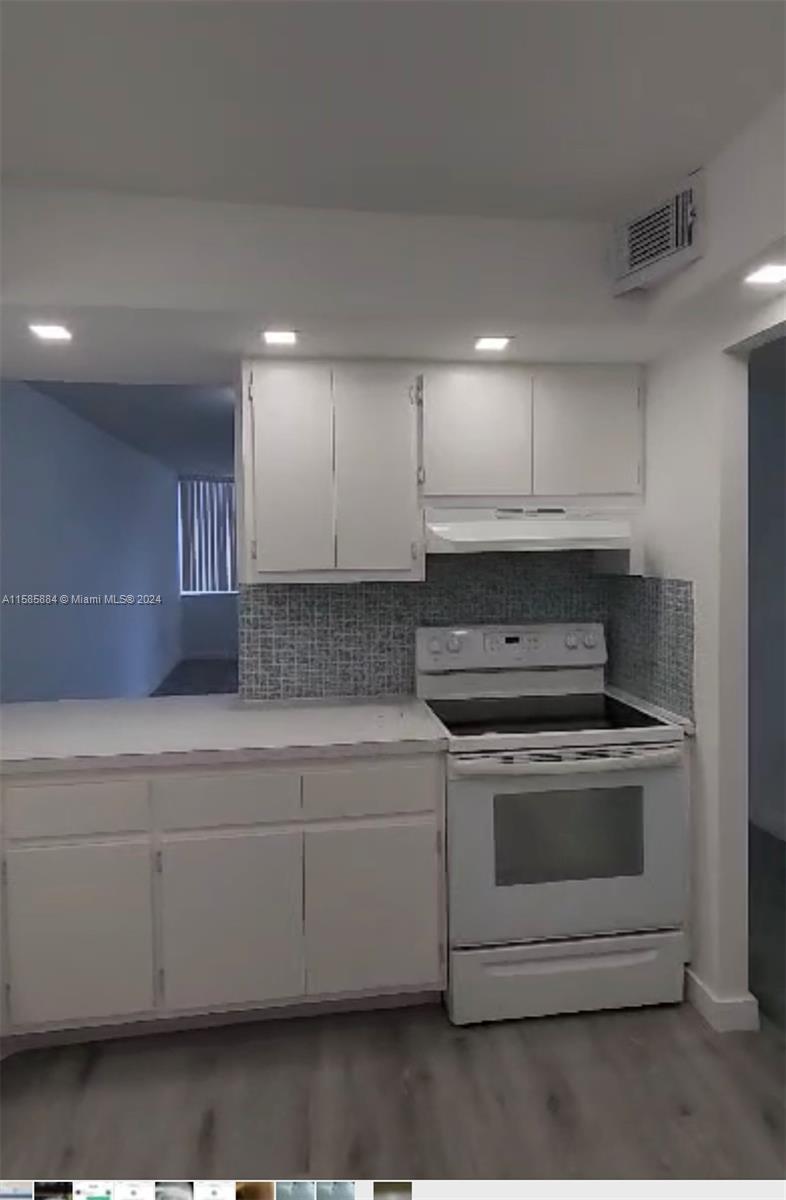 1121E 1 / 1 801 sq. ft. $ 2024-09-03 0 foto