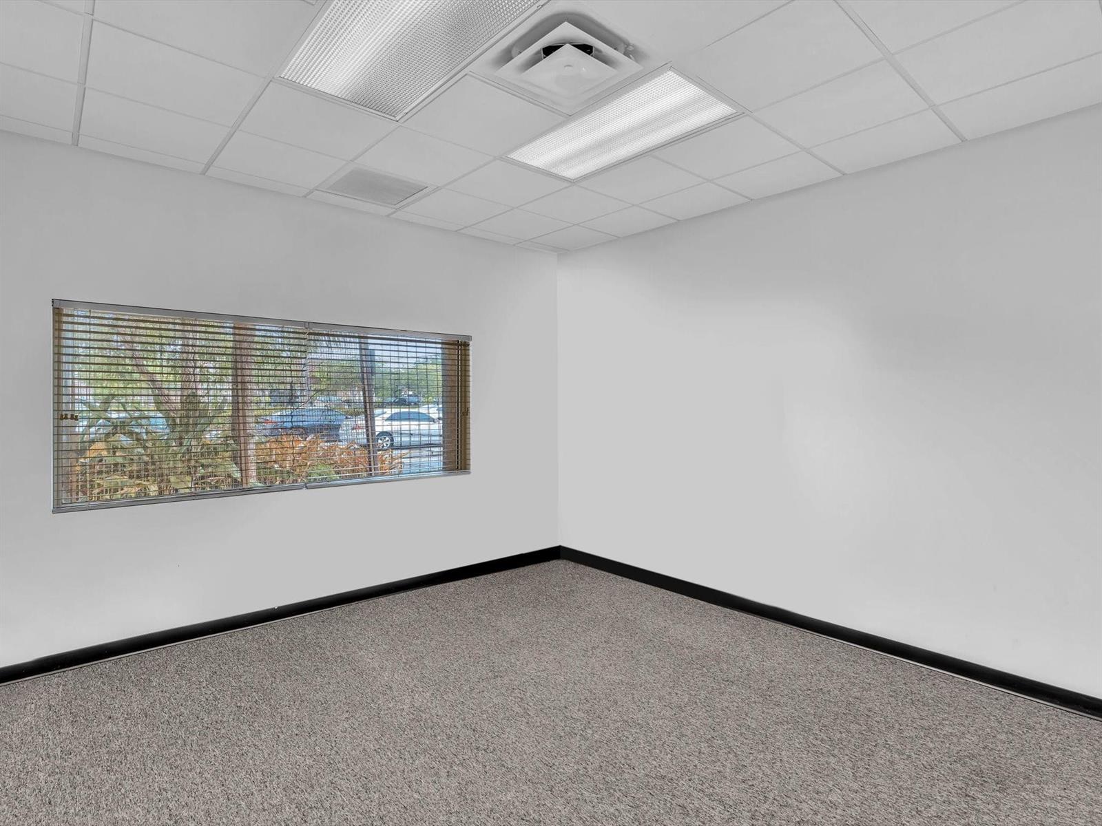   / 0  sq. ft. $ 2025-06-03 0 Photo