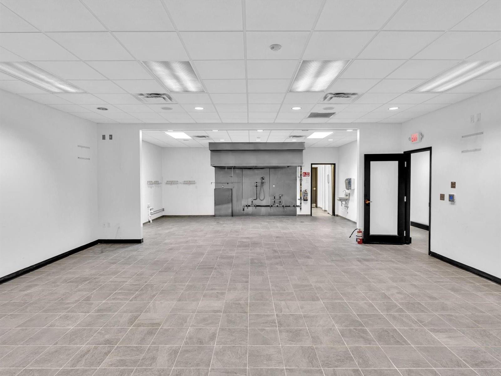  / 0  sq. ft. $ 2025-06-03 0 Photo