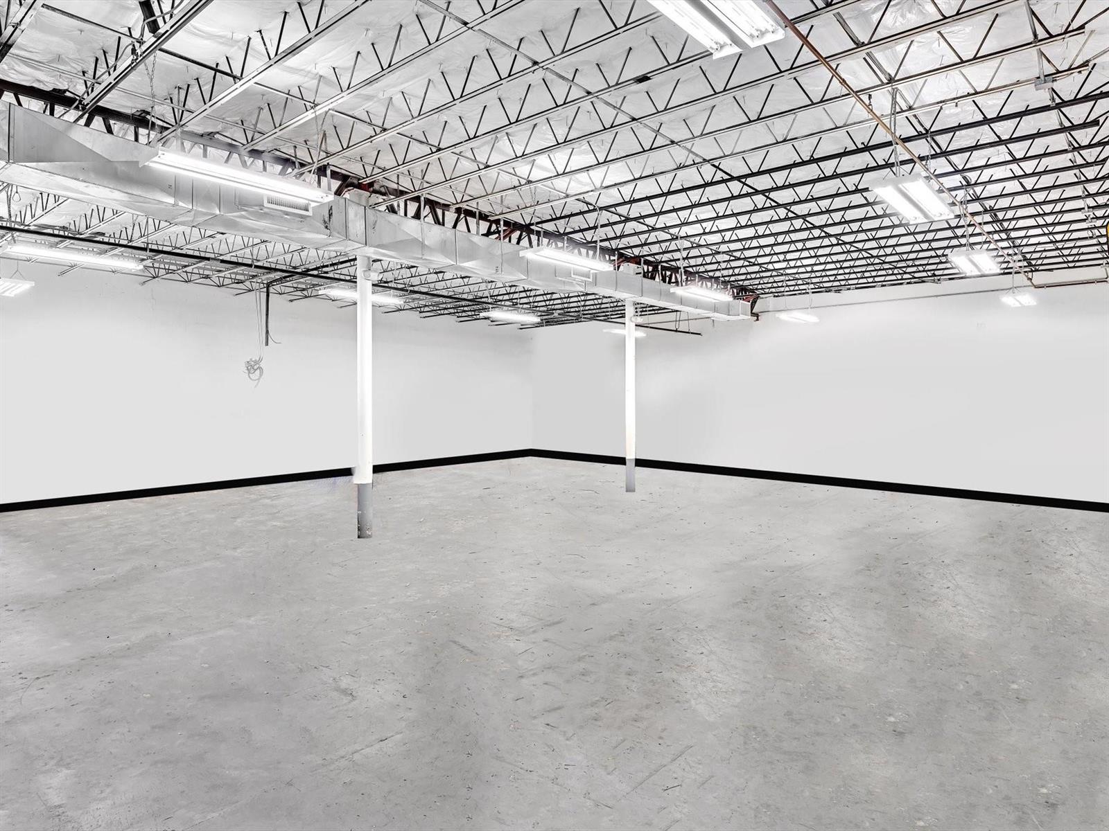   / 0  sq. ft. $ 2025-06-03 0 Photo
