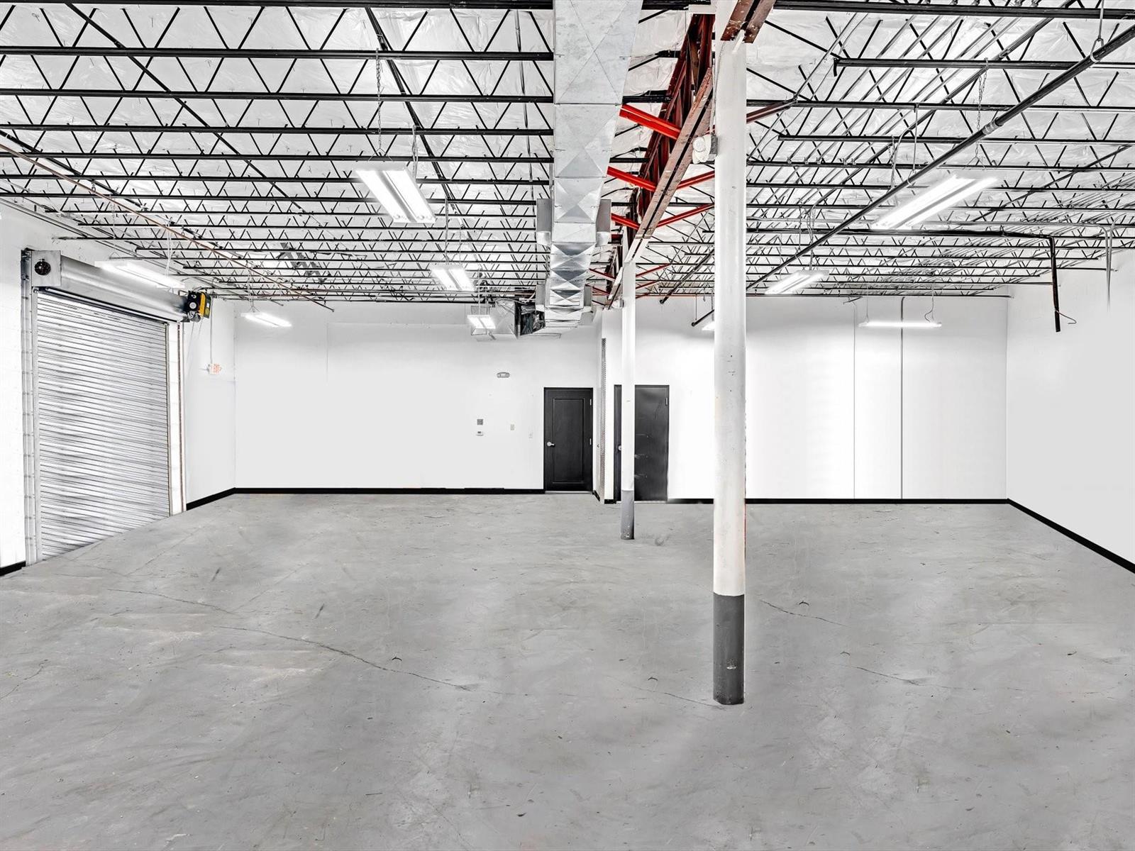   / 0  sq. ft. $ 2025-06-03 0 Photo