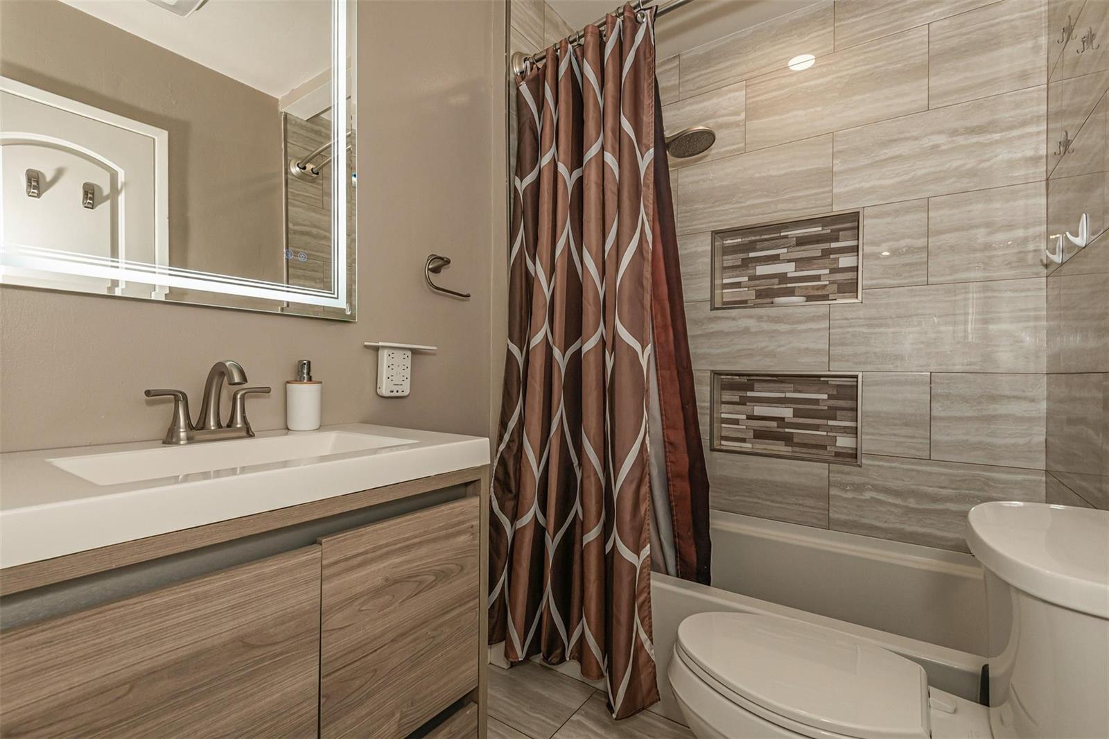   / 0 2665 sq. ft. $ 2026-02-10 0 foto