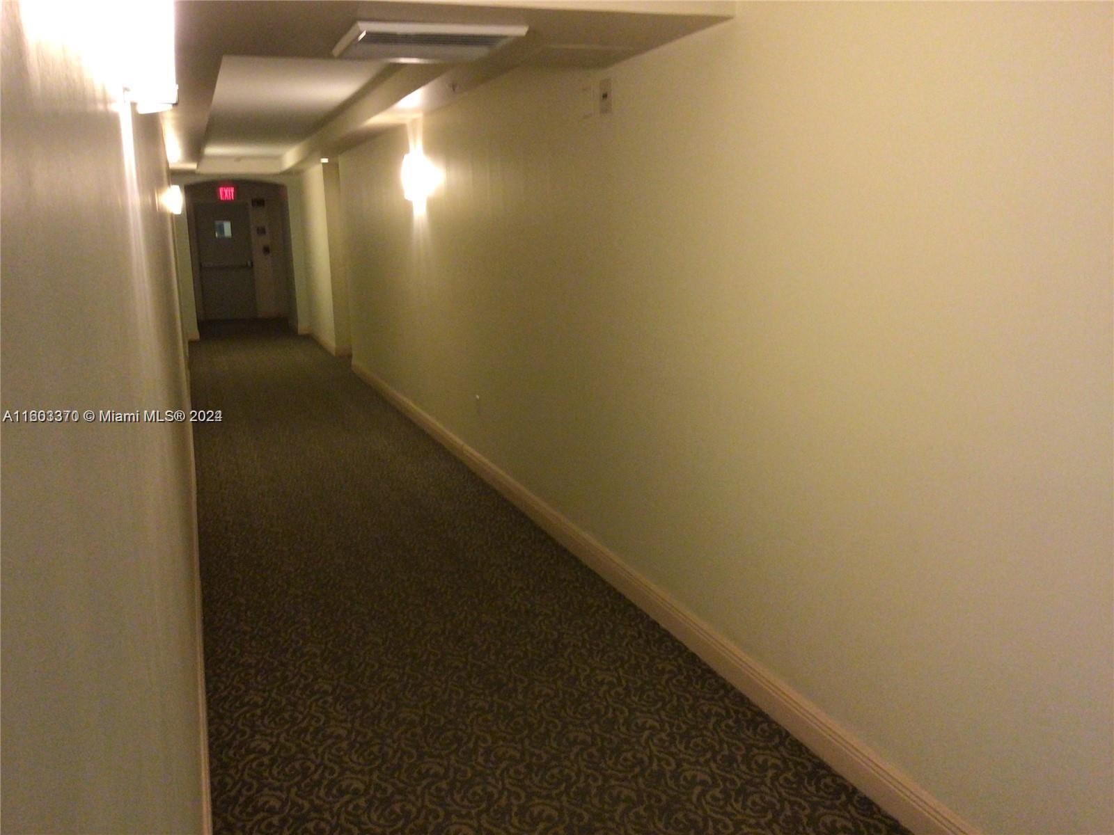 Photo of 2080 Ocean Dr #905, Hallandale Beach, Florida, 33009 - HALLWAY