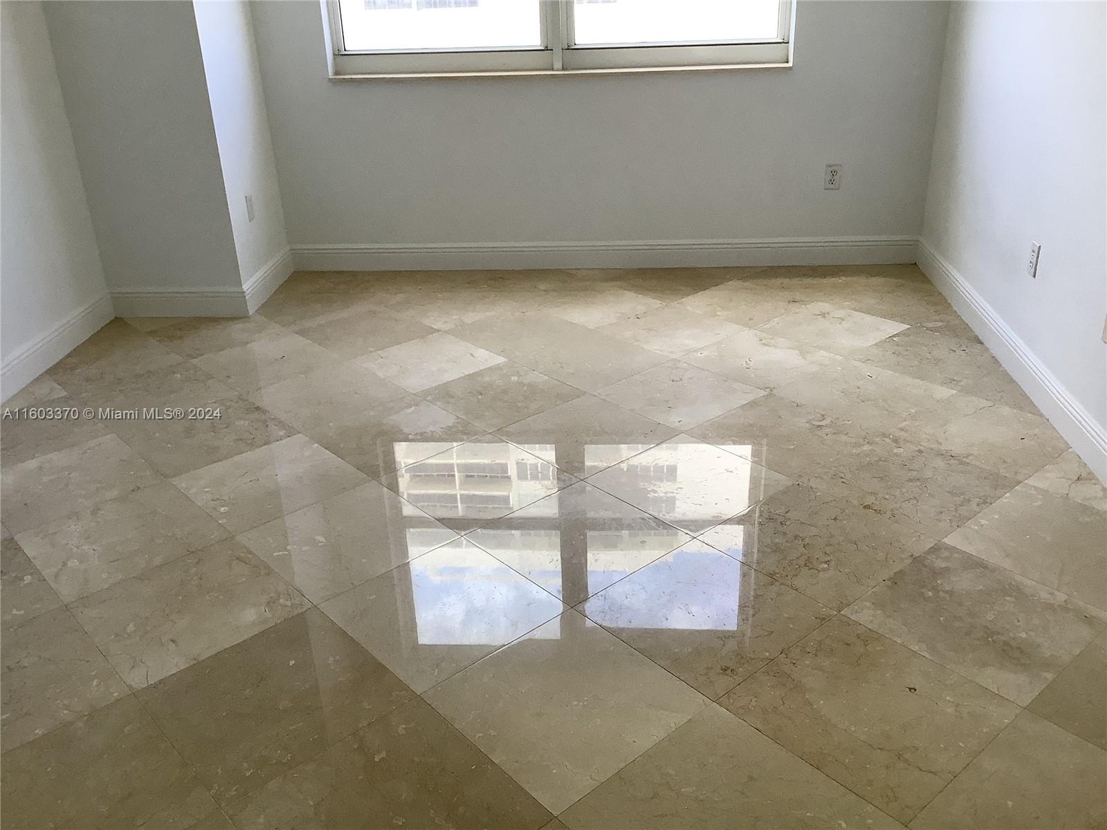 Photo of 2080 Ocean Dr #905, Hallandale Beach, Florida, 33009 -