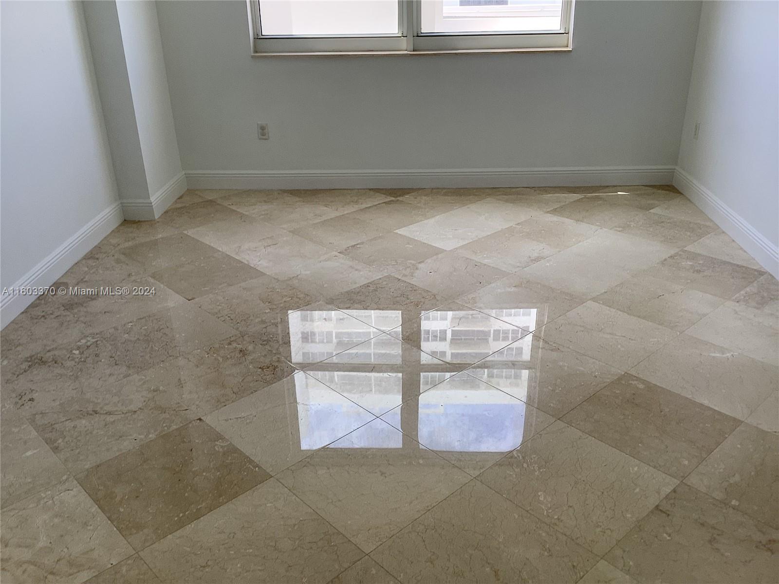 Photo of 2080 Ocean Dr #905, Hallandale Beach, Florida, 33009 -