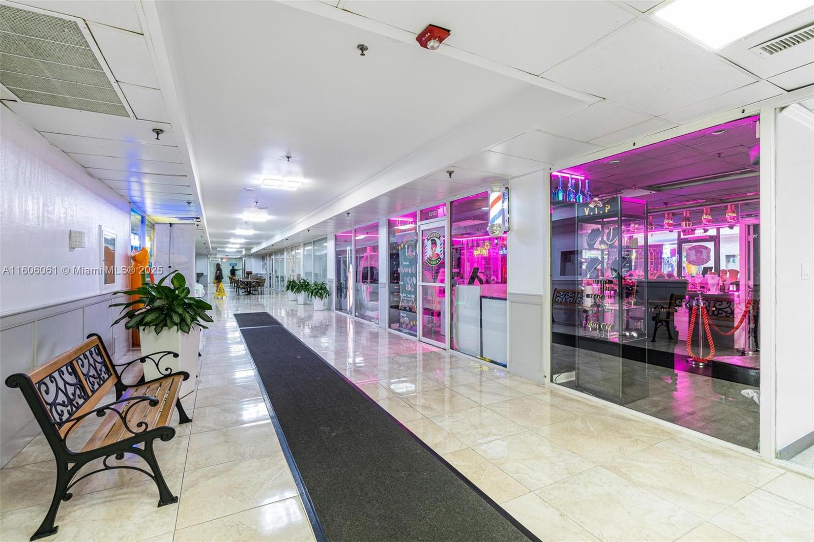 Photo of 19201 Collins Ave #104, Sunny Isles Beach, Florida, 33160 - Building offers nail and hair salons, boutiques, coffee shop and restaurants!