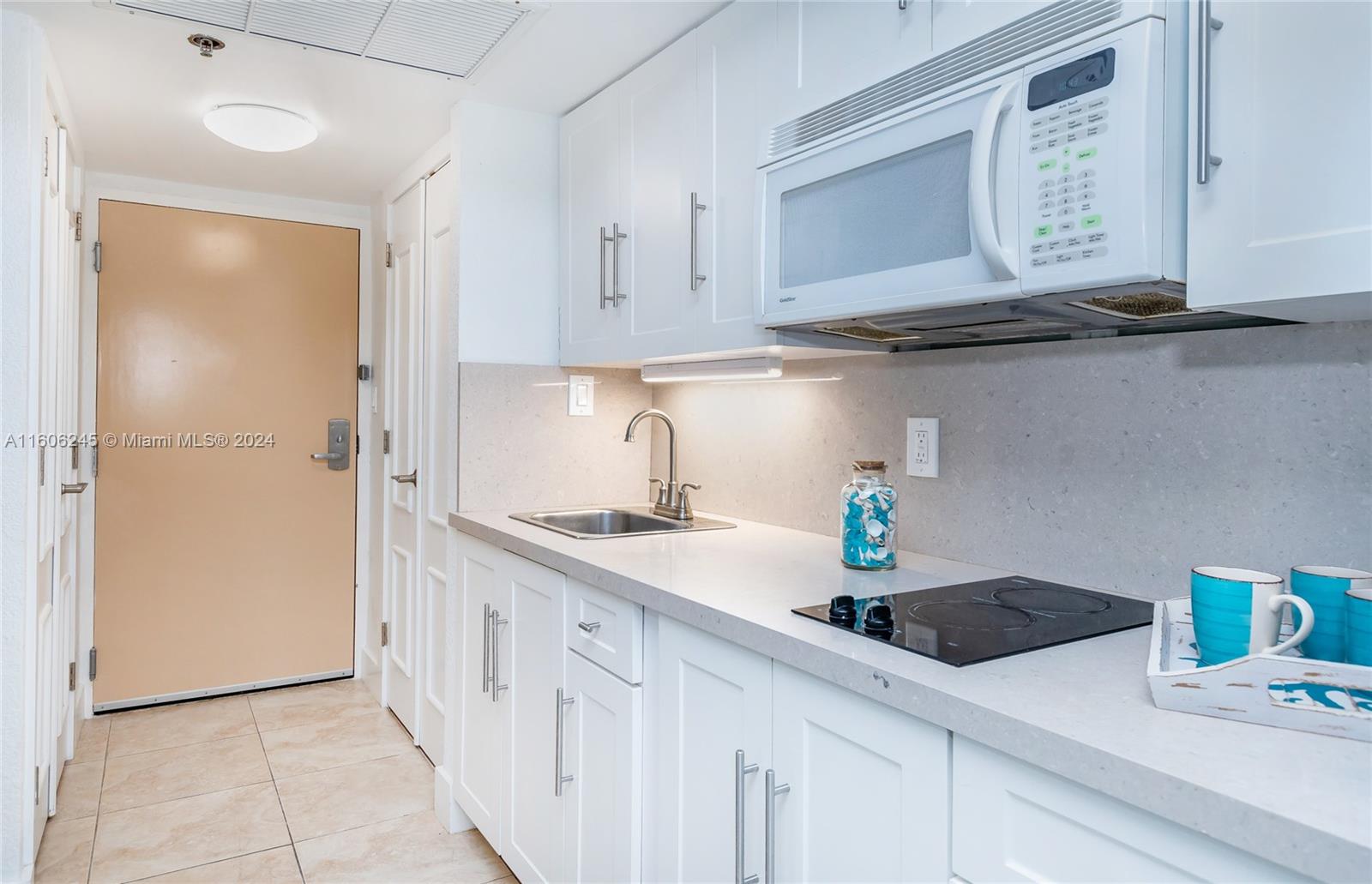 Photo of 19201 Collins Ave(avlb 5/28/26)  #318, Sunny Isles Beach, Florida, 33160 - 