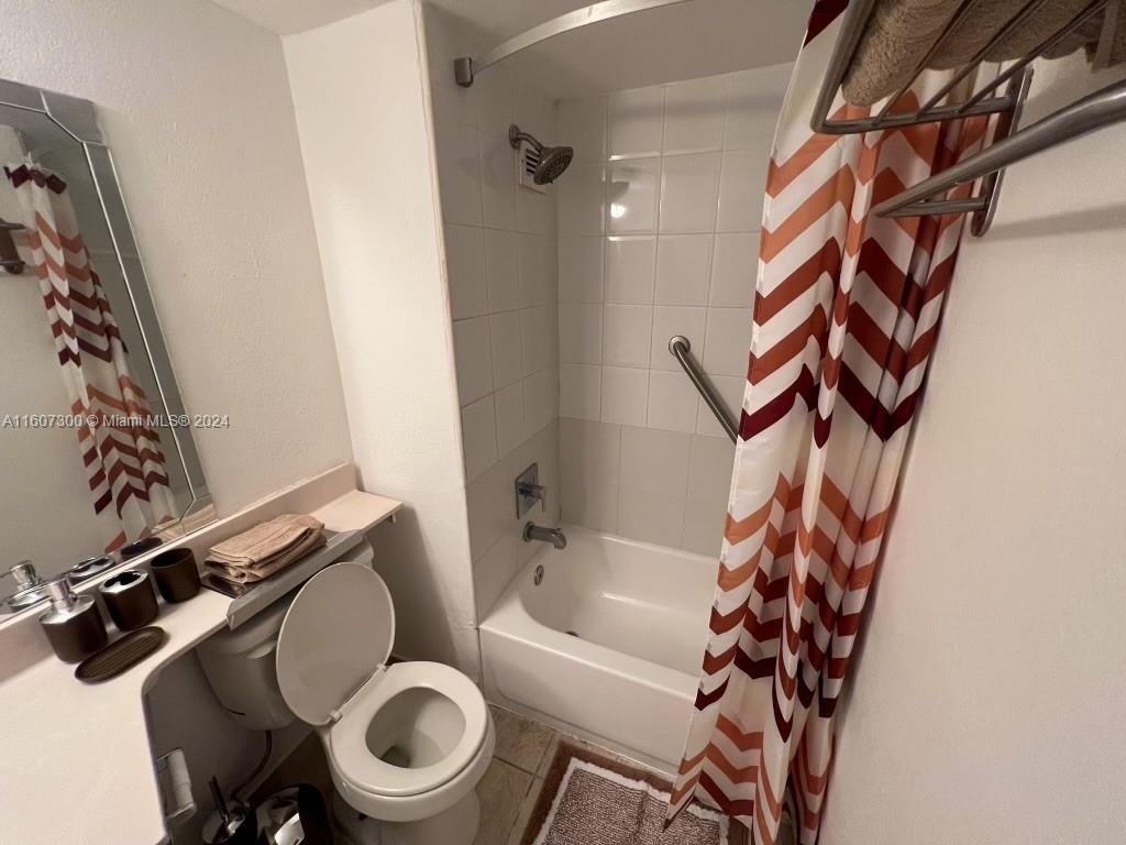 Photo of 19201 Collins Ave  #428, Sunny Isles Beach, Florida, 33160 - 