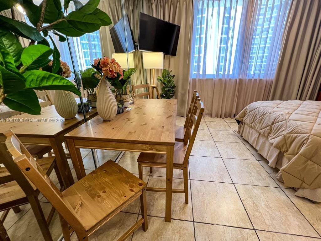 Photo of 19201 Collins Ave  #428, Sunny Isles Beach, Florida, 33160 - 