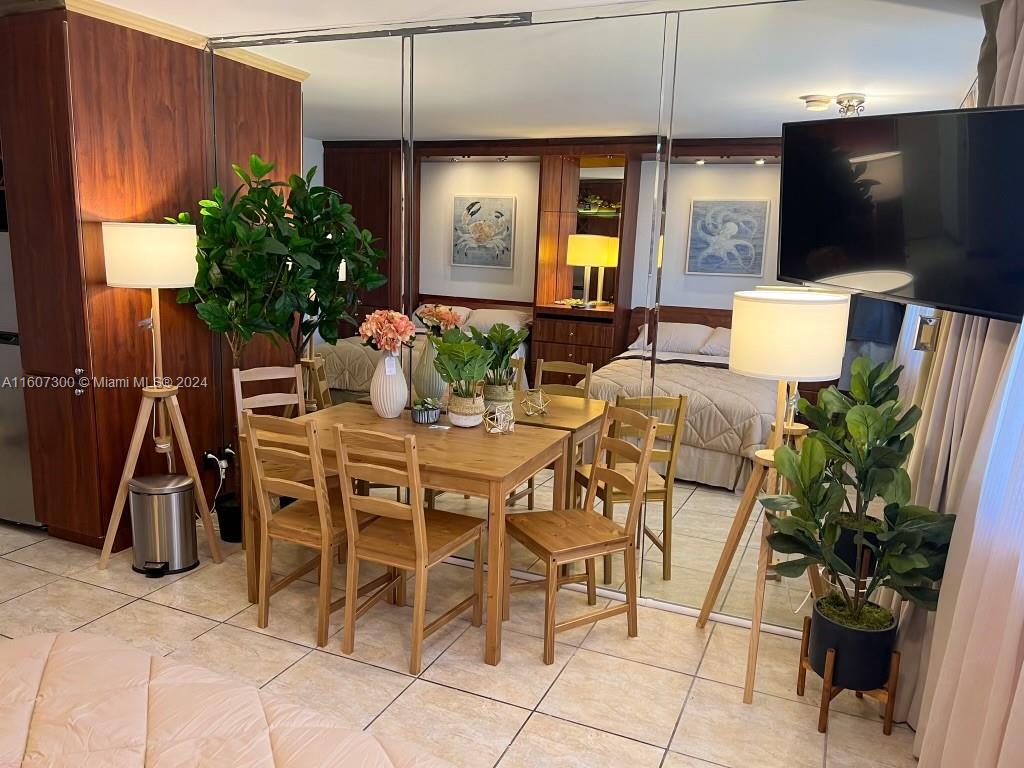 Photo of 19201 Collins Ave  #428, Sunny Isles Beach, Florida, 33160 - 