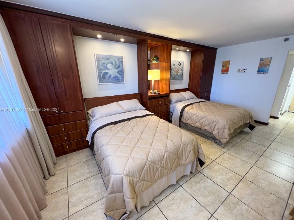 Photo of 19201 Collins Ave  #428, Sunny Isles Beach, Florida, 33160 - 