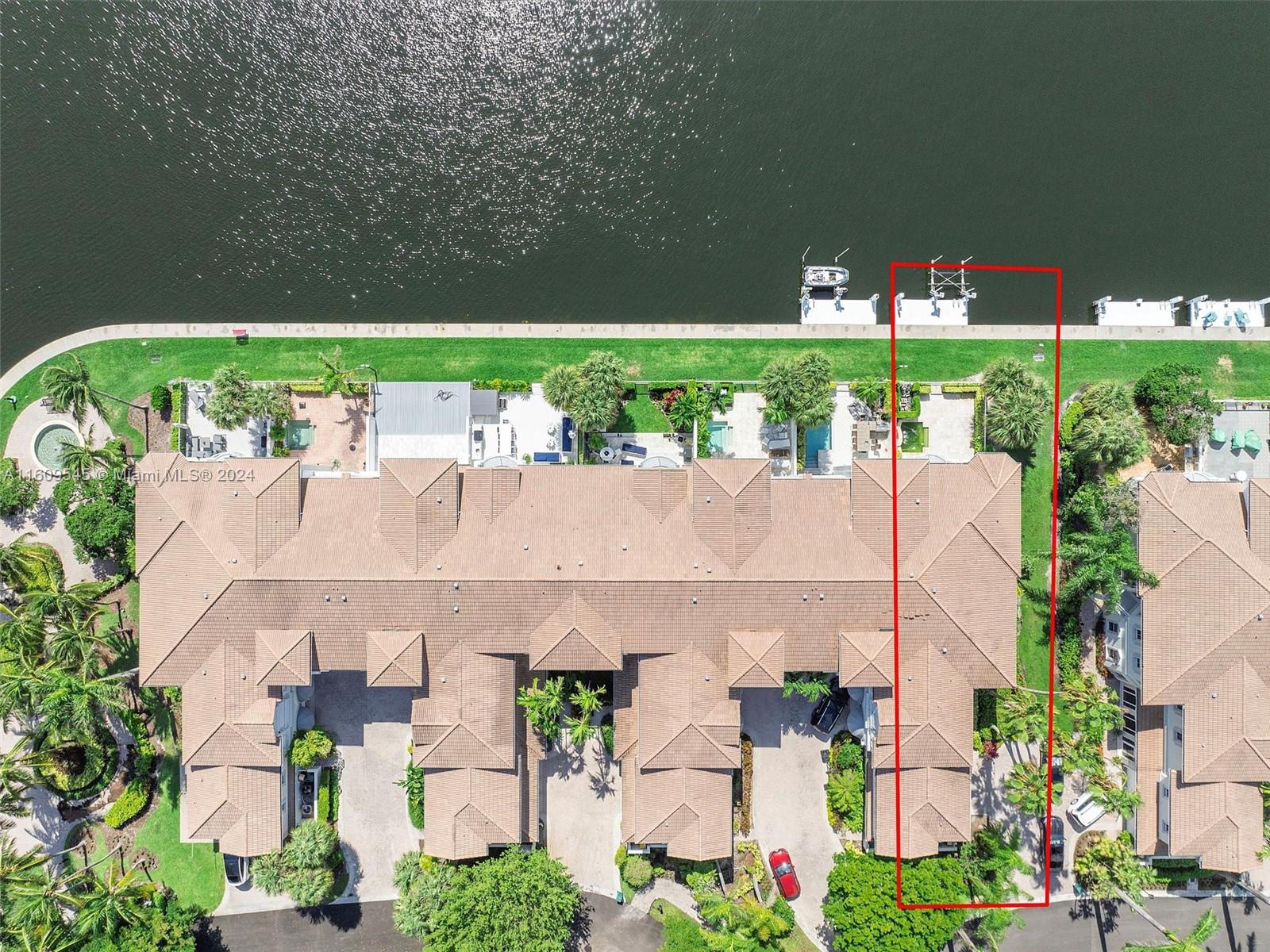 Photo of 21301 38th Ave  (21301), Aventura, Florida, 33180 - 