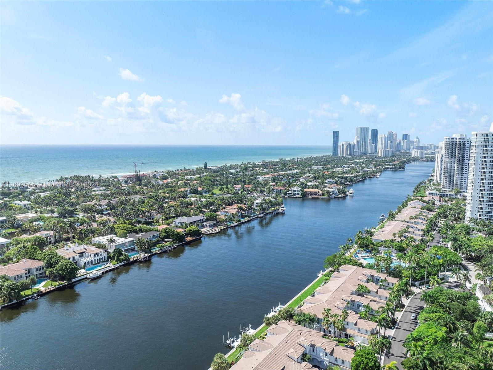 Photo of 21301 38th Ave  (21301), Aventura, Florida, 33180 - 