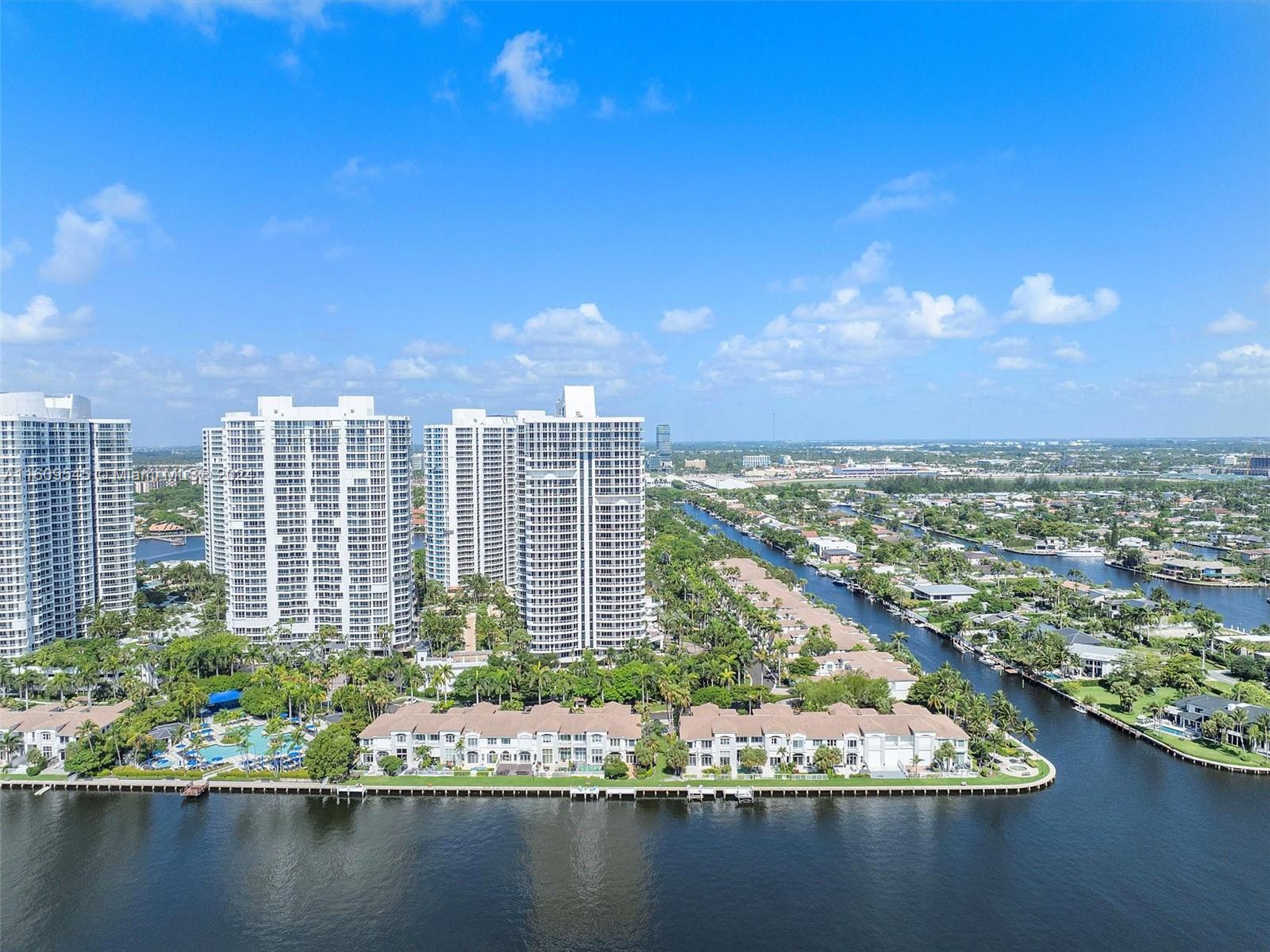 Photo of 21301 38th Ave  (21301), Aventura, Florida, 33180 - 