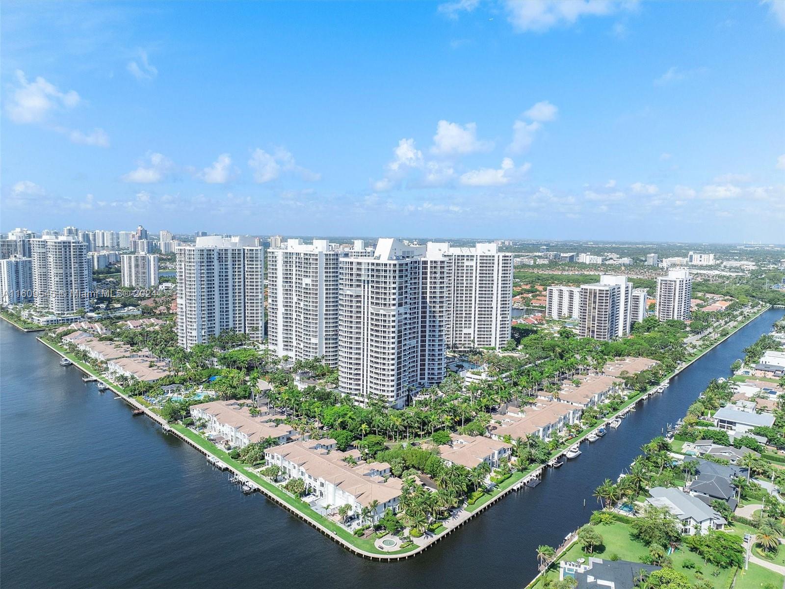 Photo of 21301 38th Ave  (21301), Aventura, Florida, 33180 - 