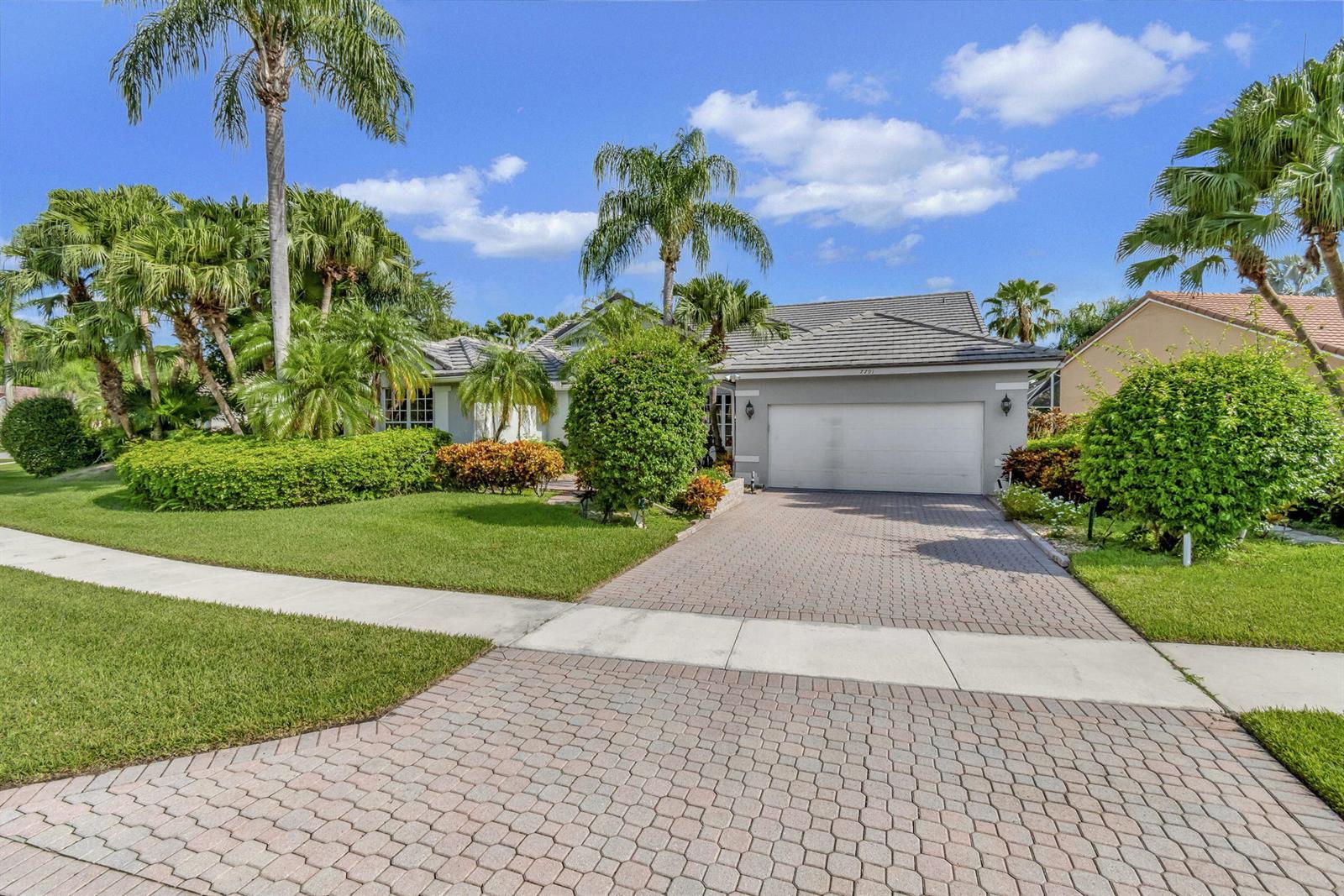 See details 7791 3 / 2556 sq. ft. $ 2026-07-14 0 Photo