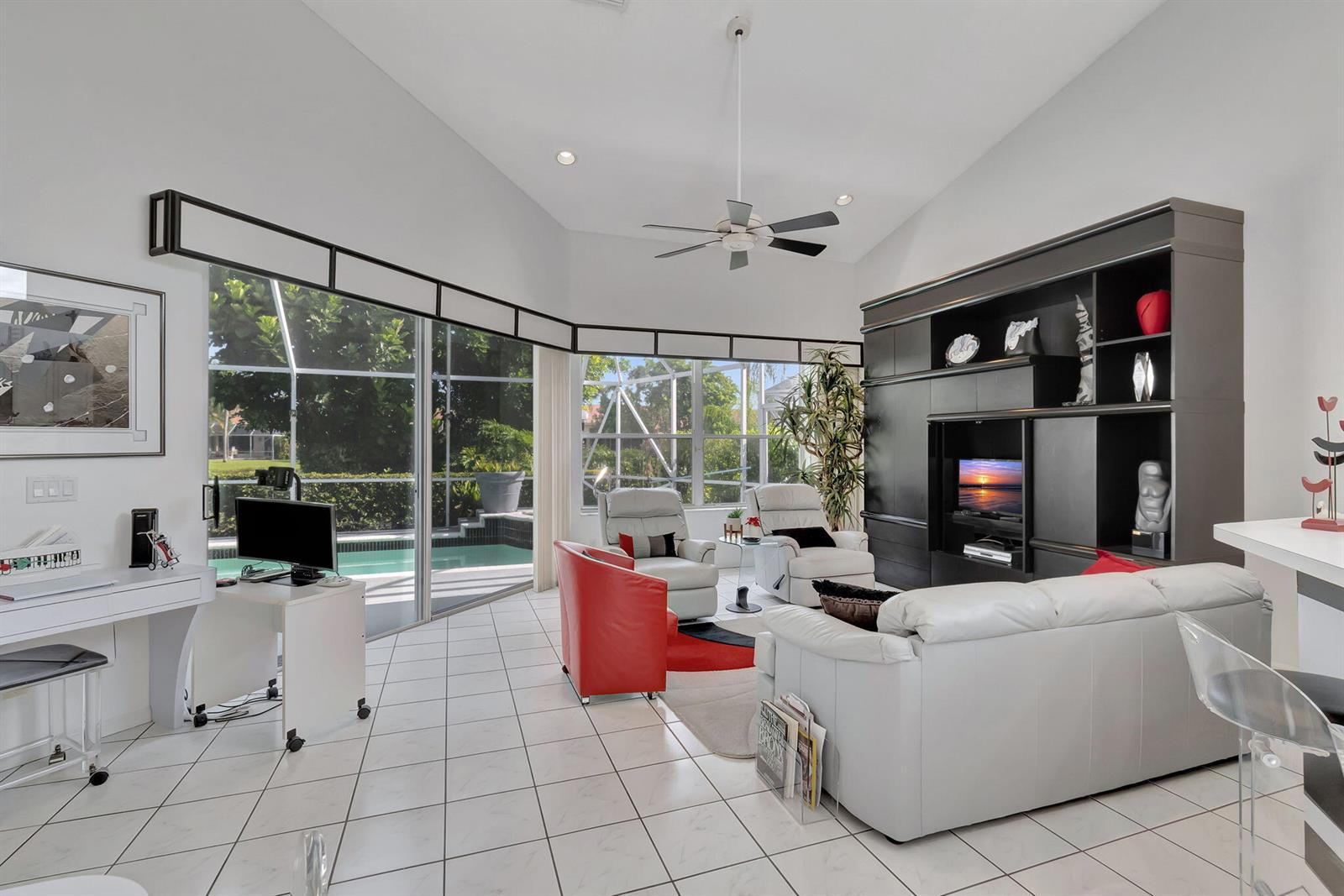See details 7791 3 / 2556 sq. ft. $ 2026-07-14 0 Photo